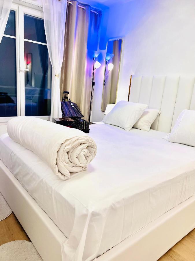 Les Residences De Djibril Le Blanc-Mesnil Buitenkant foto