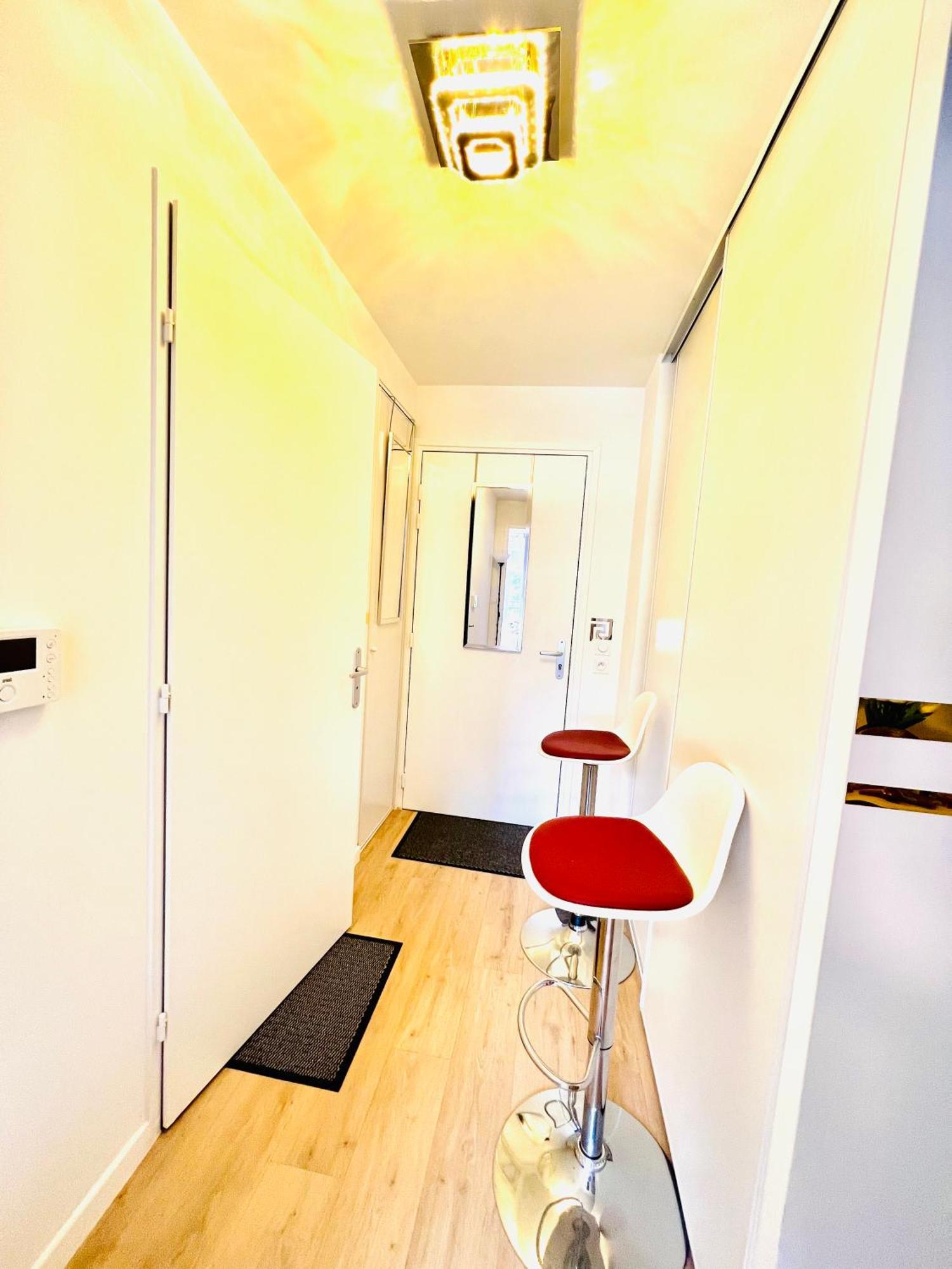 Les Residences De Djibril Le Blanc-Mesnil Buitenkant foto