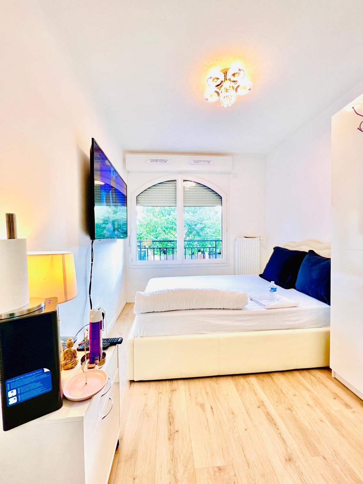 Les Residences De Djibril Le Blanc-Mesnil Buitenkant foto