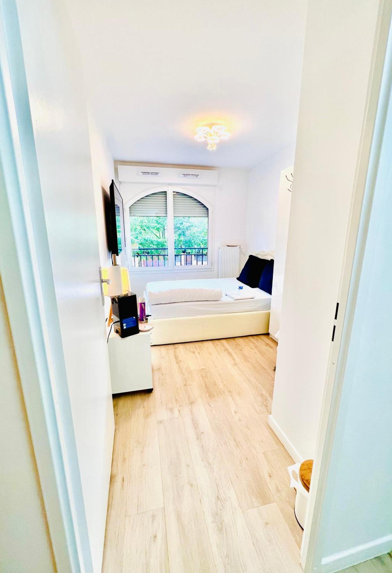 Les Residences De Djibril Le Blanc-Mesnil Buitenkant foto
